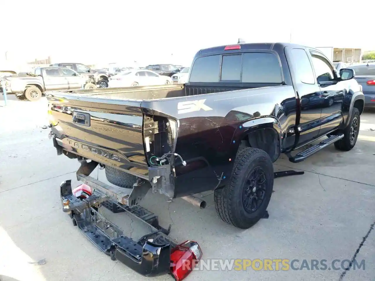 4 Photograph of a damaged car 5TFRX5GN1LX177654 TOYOTA TACOMA 2020