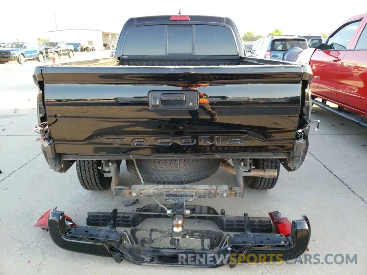 9 Photograph of a damaged car 5TFRX5GN1LX177654 TOYOTA TACOMA 2020