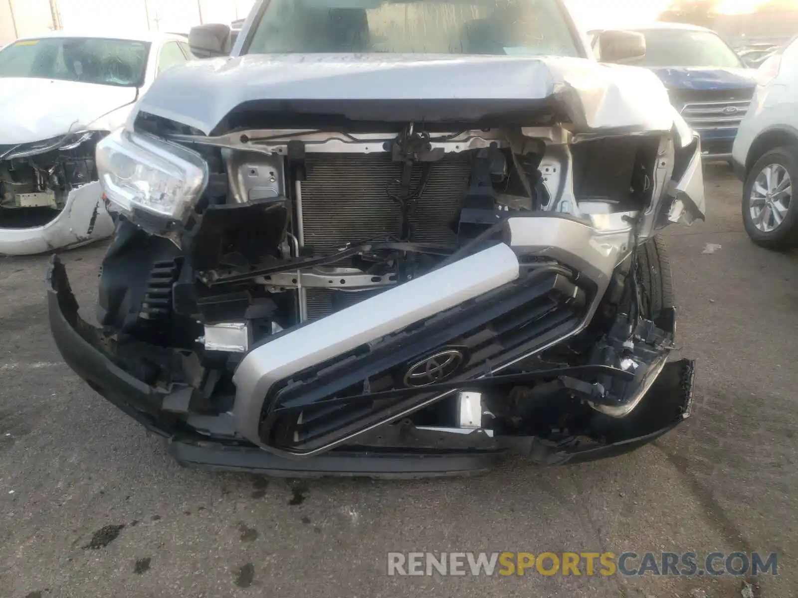 9 Photograph of a damaged car 5TFRX5GN2LX168137 TOYOTA TACOMA 2020