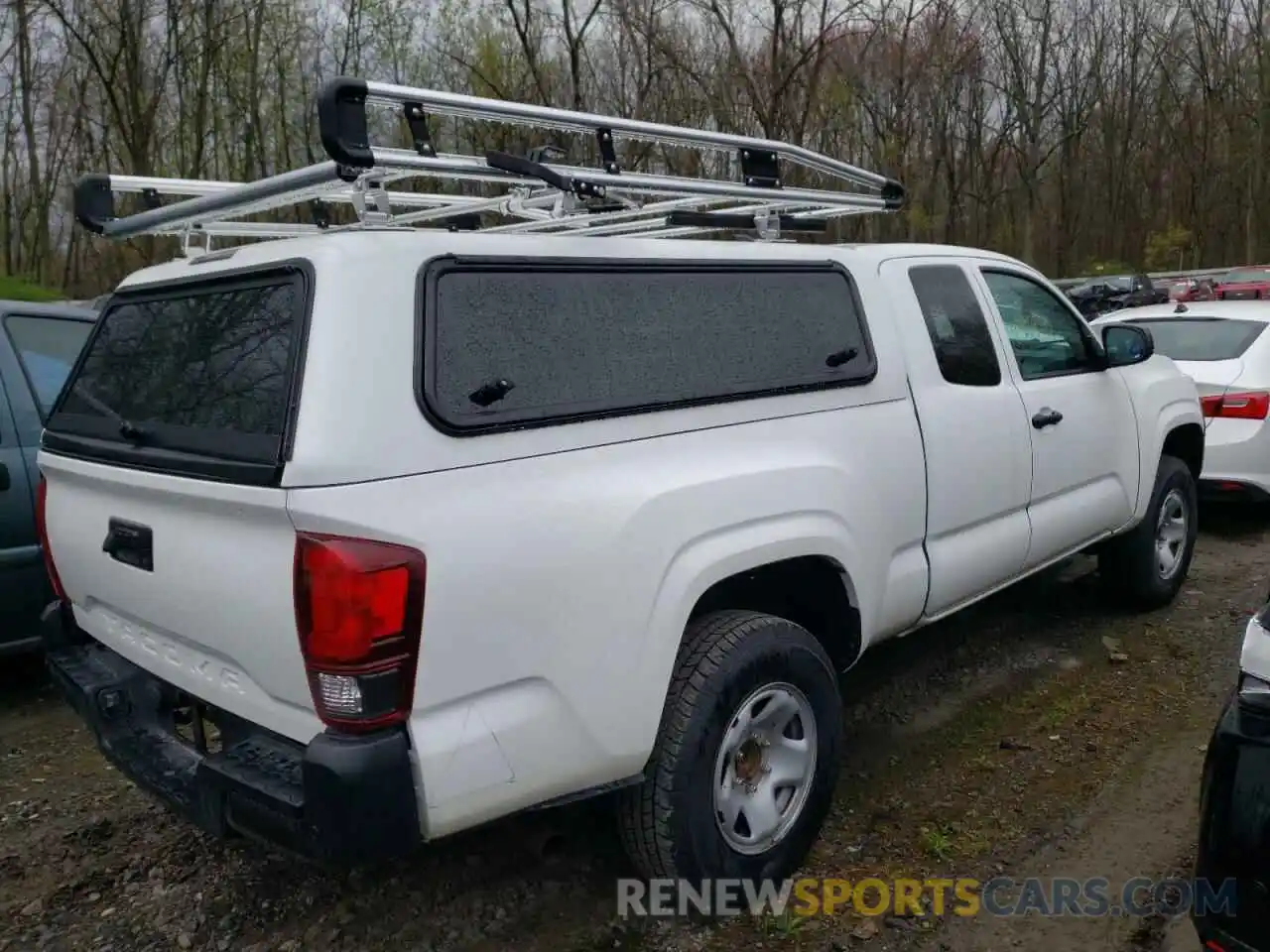 4 Photograph of a damaged car 5TFRX5GN2LX177842 TOYOTA TACOMA 2020