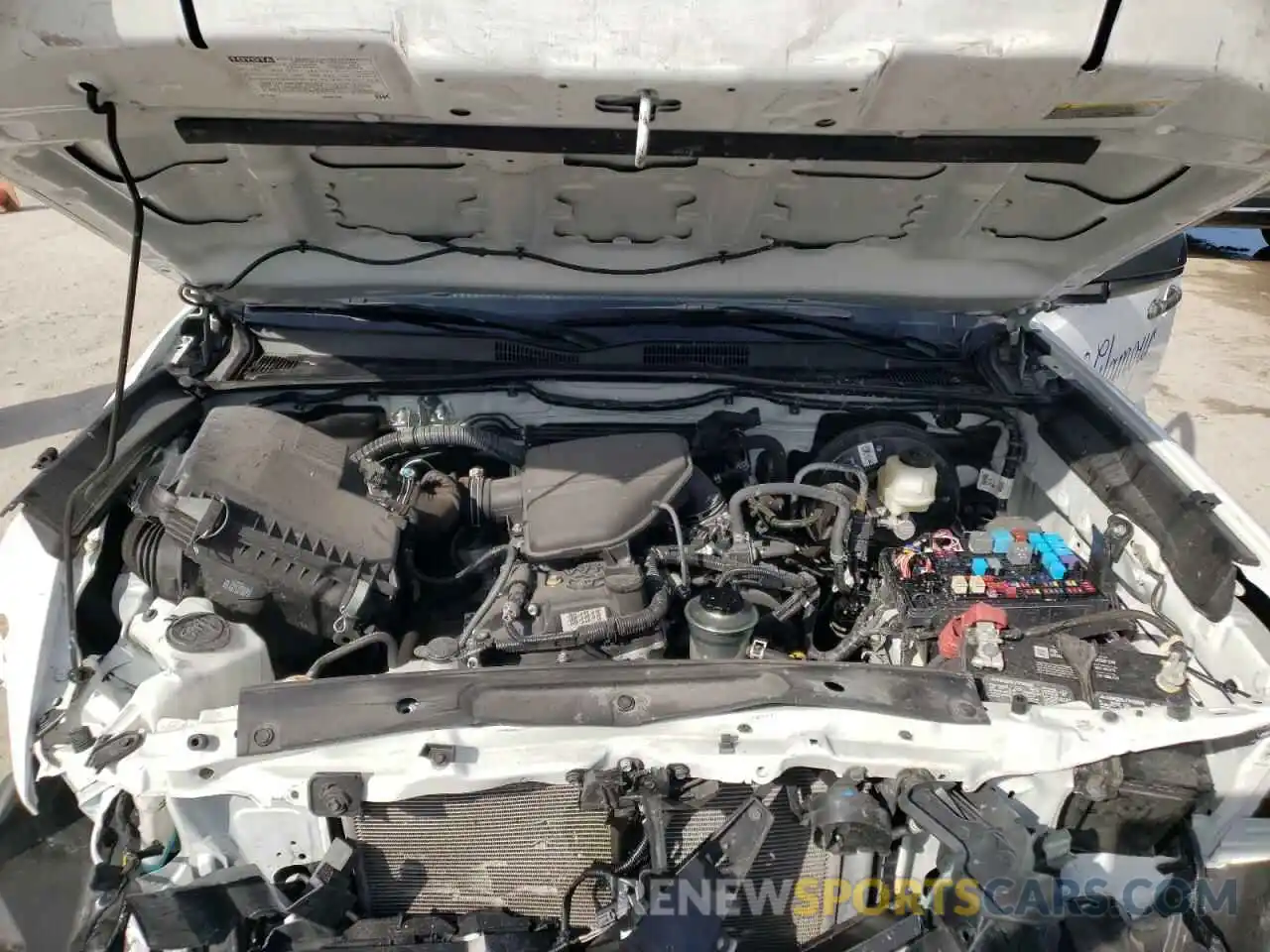 7 Photograph of a damaged car 5TFRX5GN2LX183267 TOYOTA TACOMA 2020