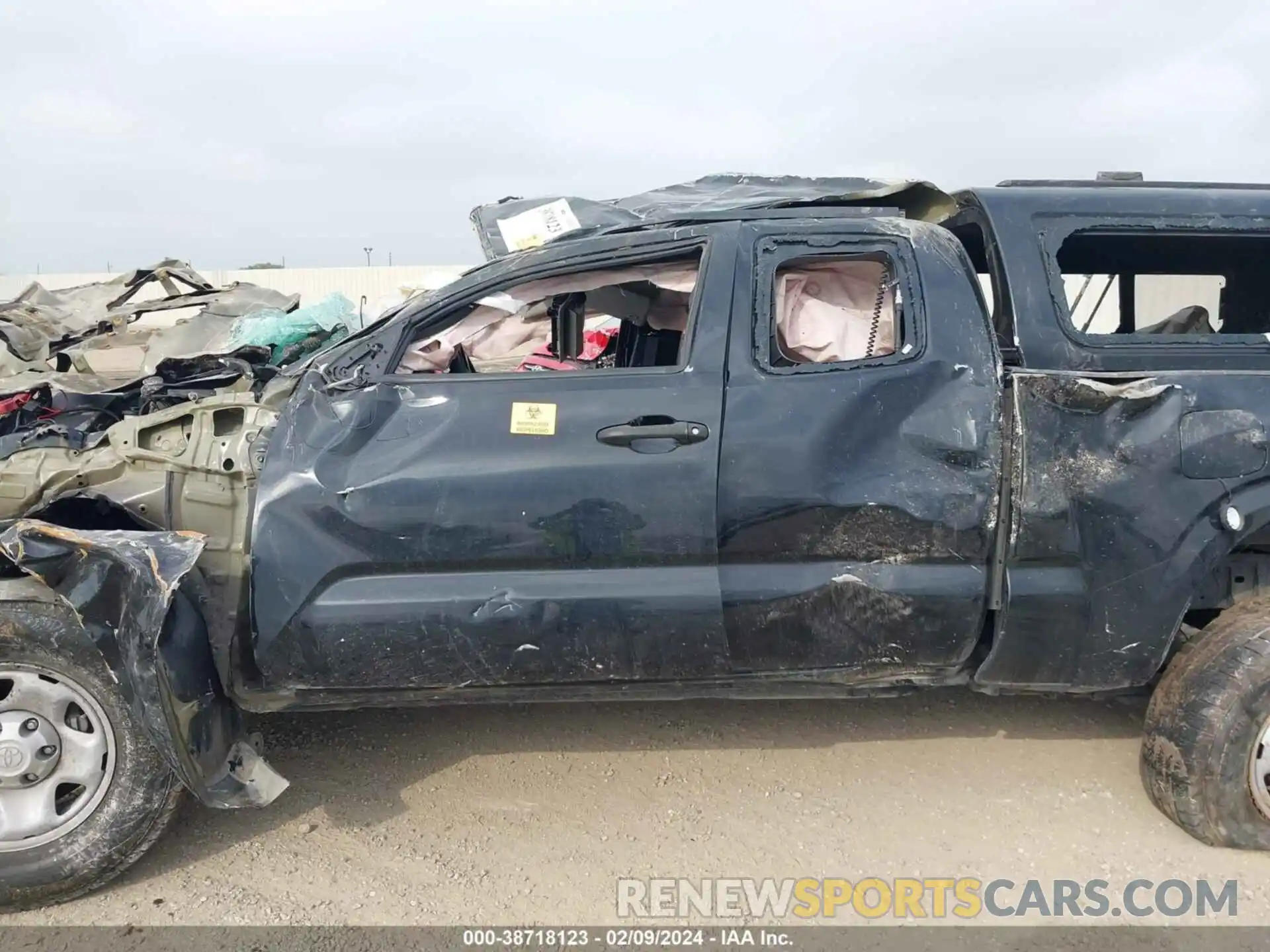 13 Photograph of a damaged car 5TFRX5GN3LX166722 TOYOTA TACOMA 2020