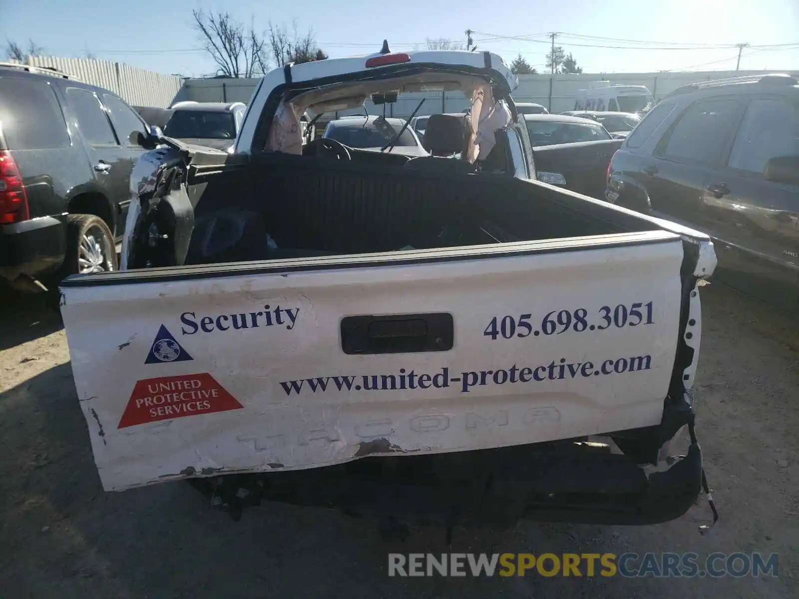 6 Photograph of a damaged car 5TFRX5GN3LX168082 TOYOTA TACOMA 2020