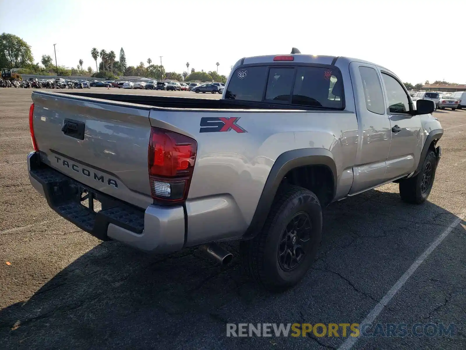 4 Photograph of a damaged car 5TFRX5GN3LX169930 TOYOTA TACOMA 2020