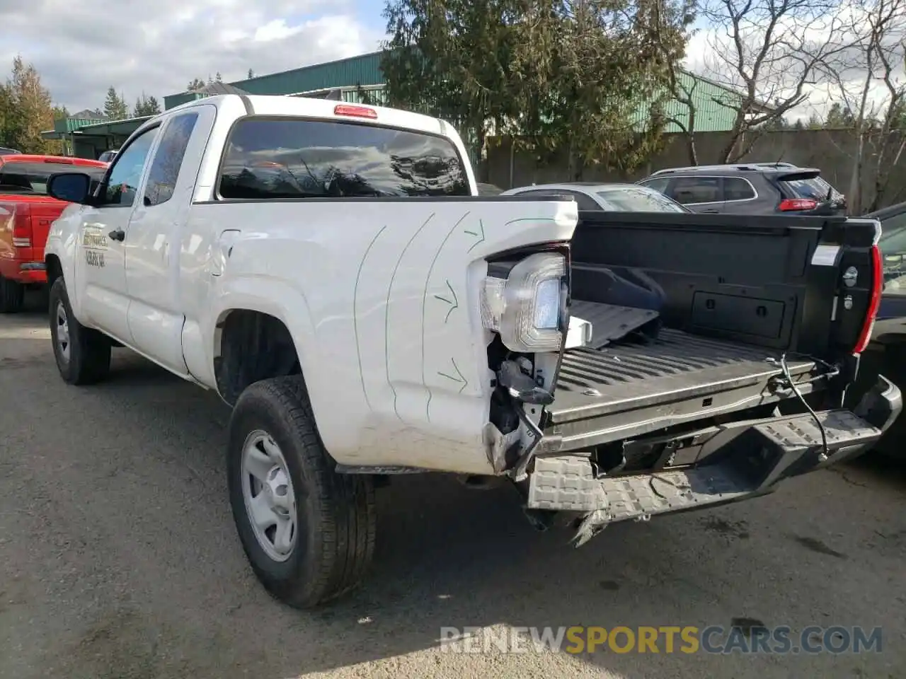 3 Photograph of a damaged car 5TFRX5GN4LX180810 TOYOTA TACOMA 2020