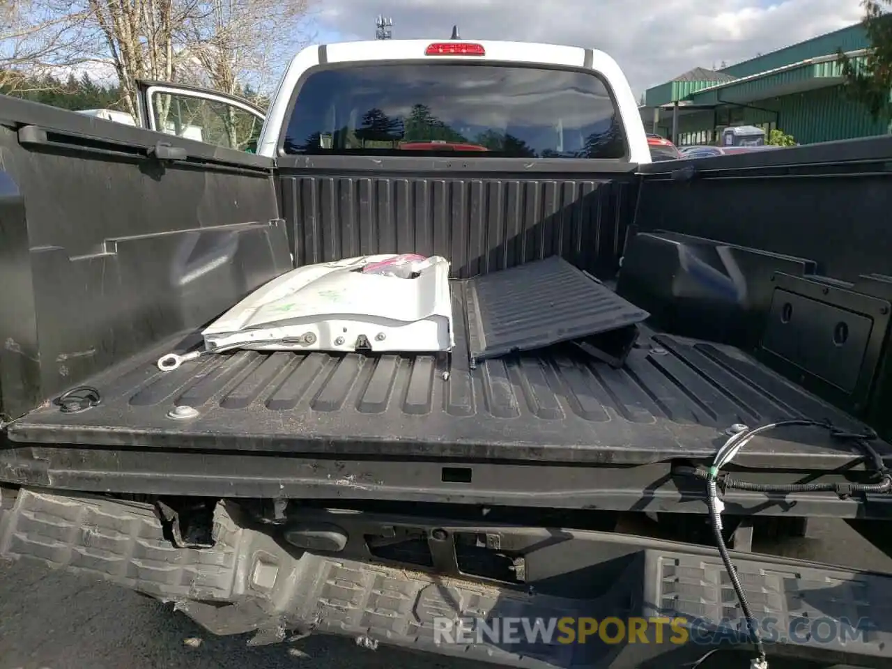 9 Photograph of a damaged car 5TFRX5GN4LX180810 TOYOTA TACOMA 2020