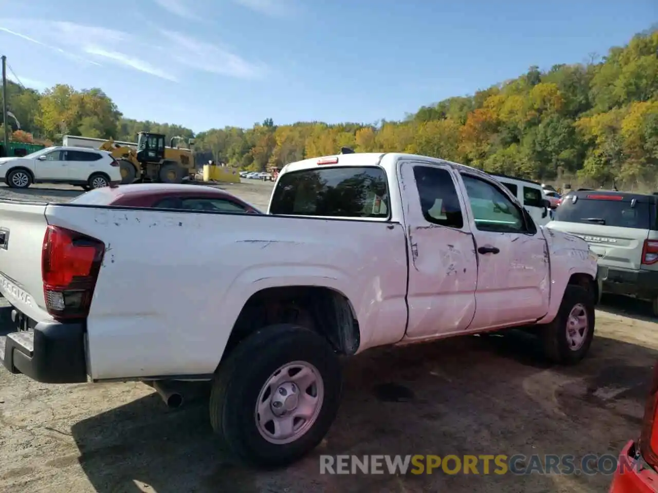 9 Photograph of a damaged car 5TFRX5GN4LX181648 TOYOTA TACOMA 2020