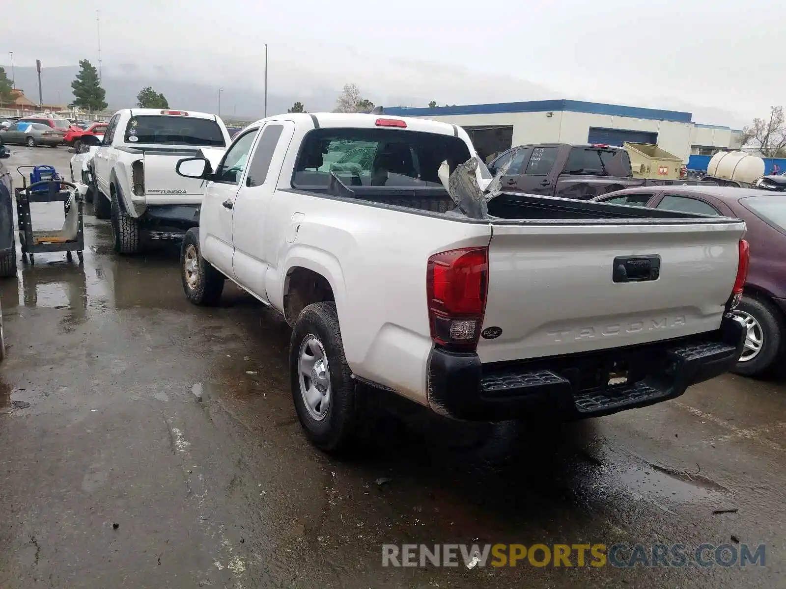 3 Photograph of a damaged car 5TFRX5GN5LX167967 TOYOTA TACOMA 2020