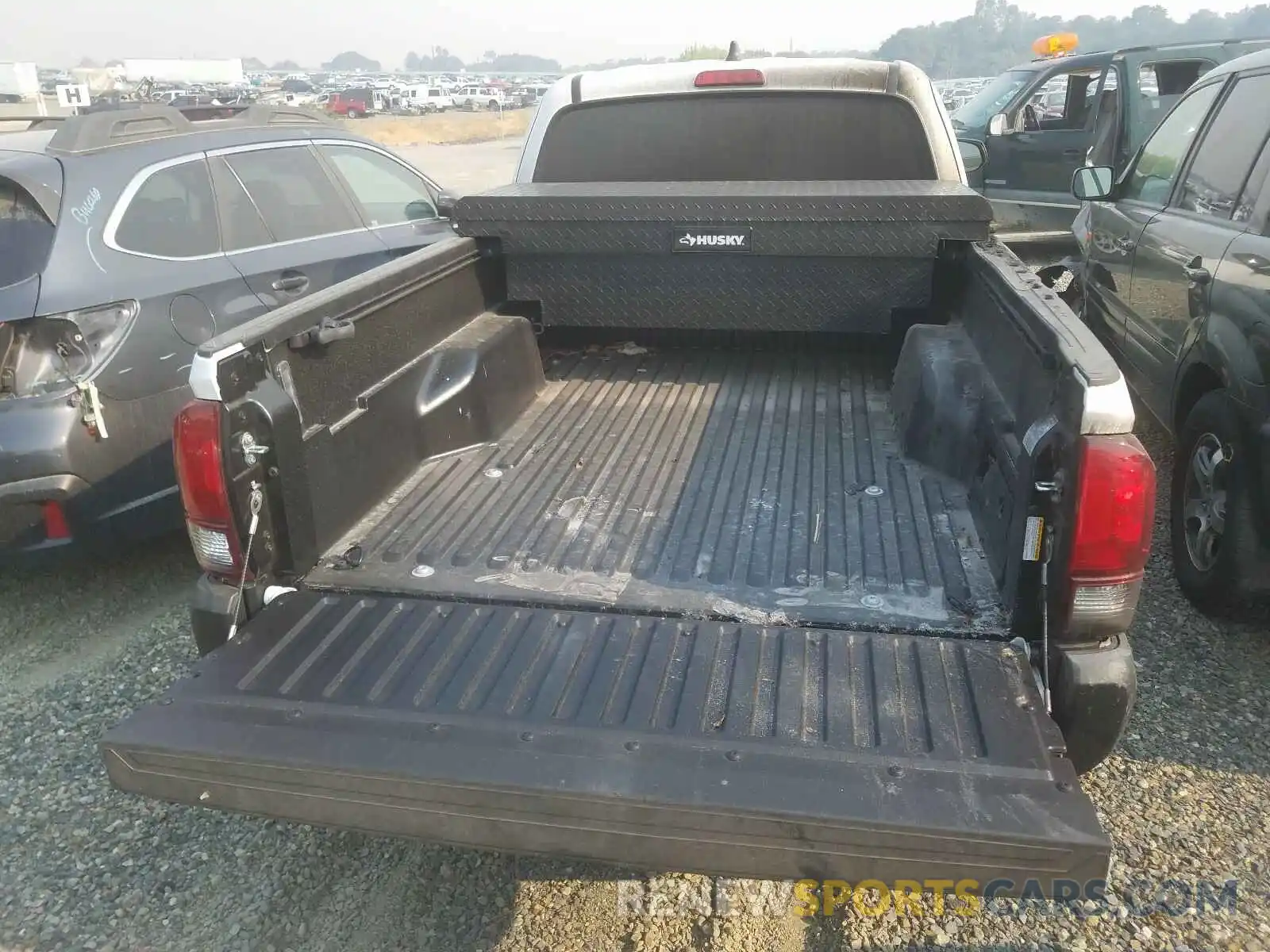 6 Photograph of a damaged car 5TFRX5GN5LX173557 TOYOTA TACOMA 2020