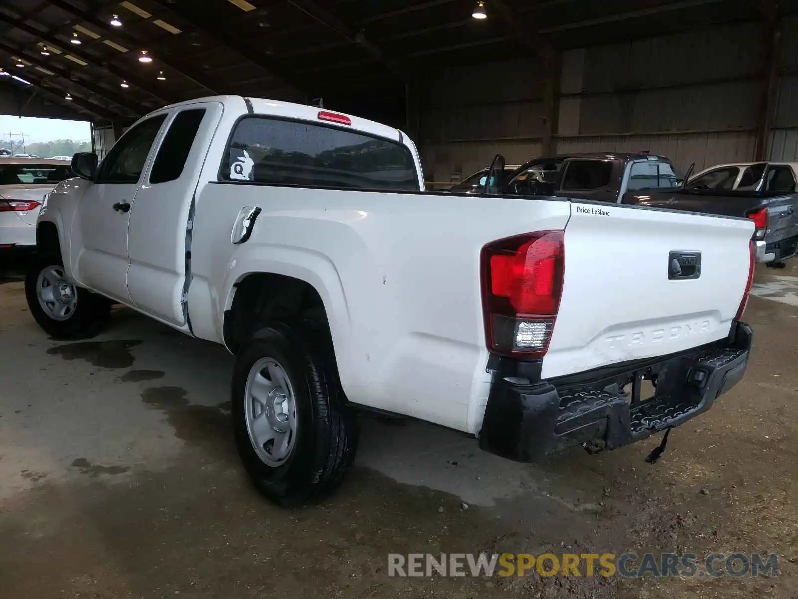 3 Photograph of a damaged car 5TFRX5GN5LX173848 TOYOTA TACOMA 2020