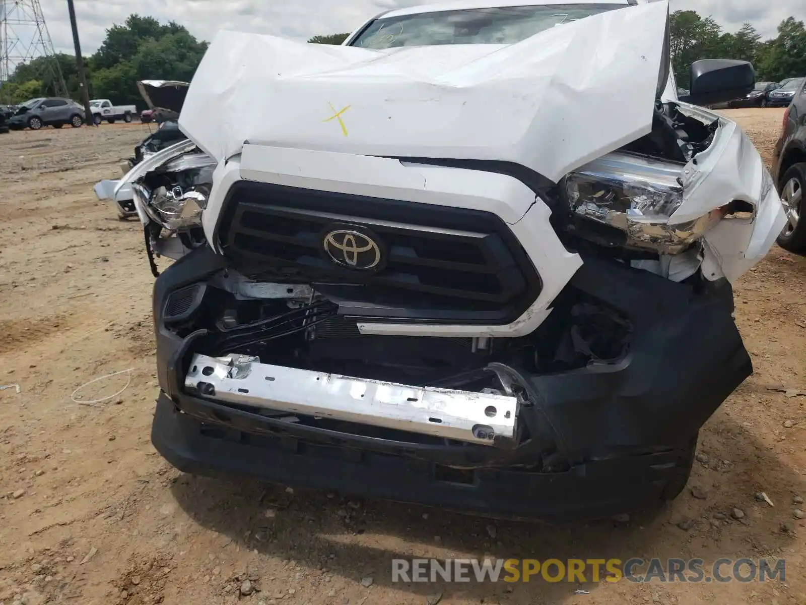 9 Photograph of a damaged car 5TFRX5GN6LX172143 TOYOTA TACOMA 2020