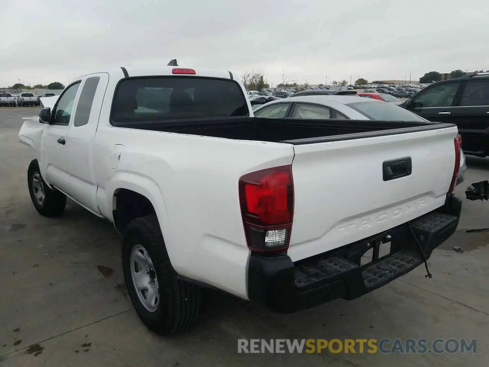 3 Photograph of a damaged car 5TFRX5GN6LX172305 TOYOTA TACOMA 2020