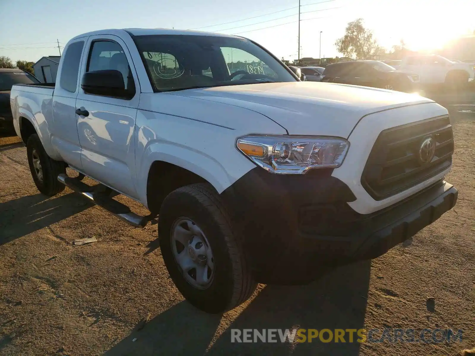 1 Photograph of a damaged car 5TFRX5GN7LX172670 TOYOTA TACOMA 2020