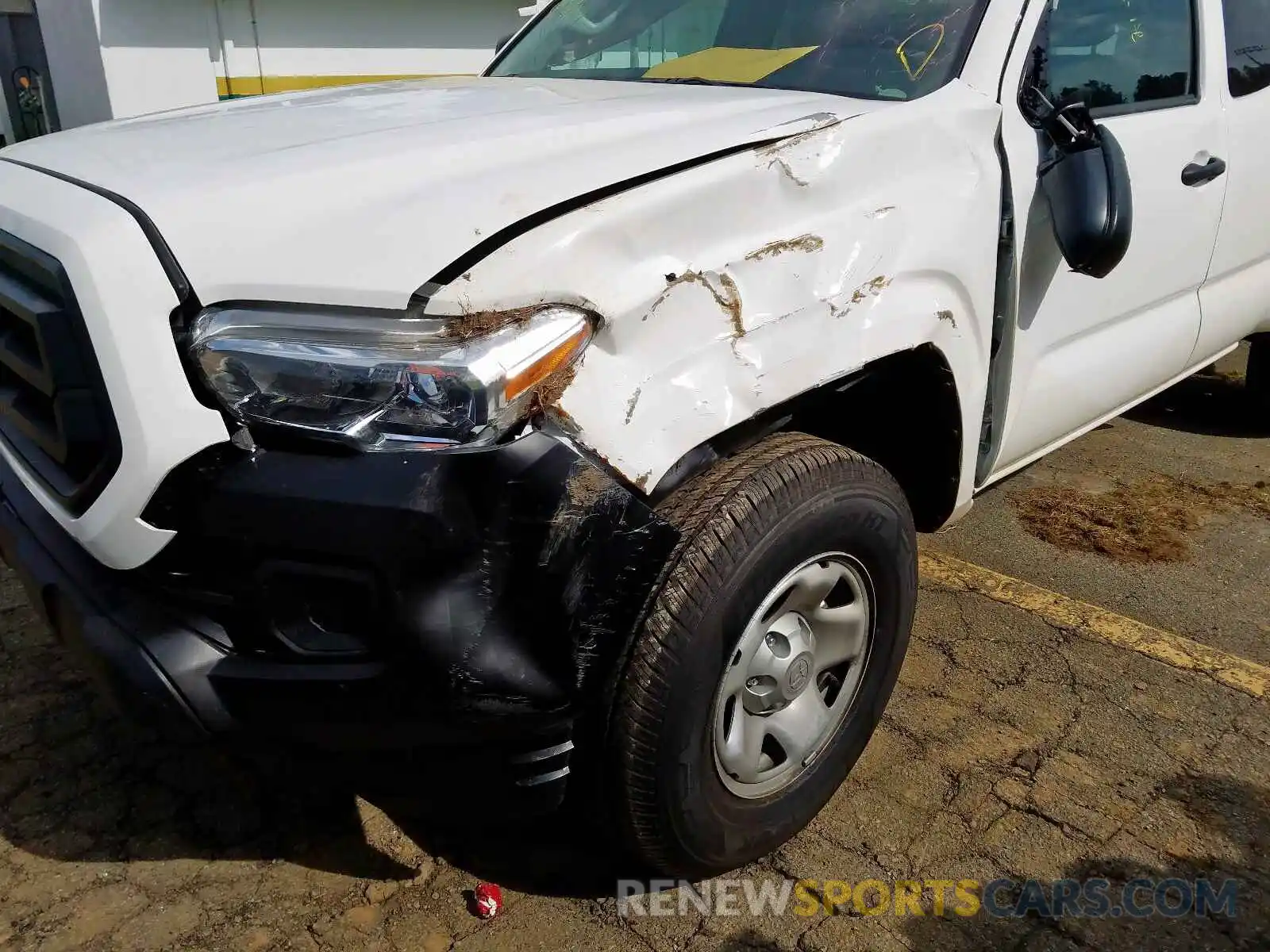 9 Photograph of a damaged car 5TFRX5GN7LX174659 TOYOTA TACOMA 2020