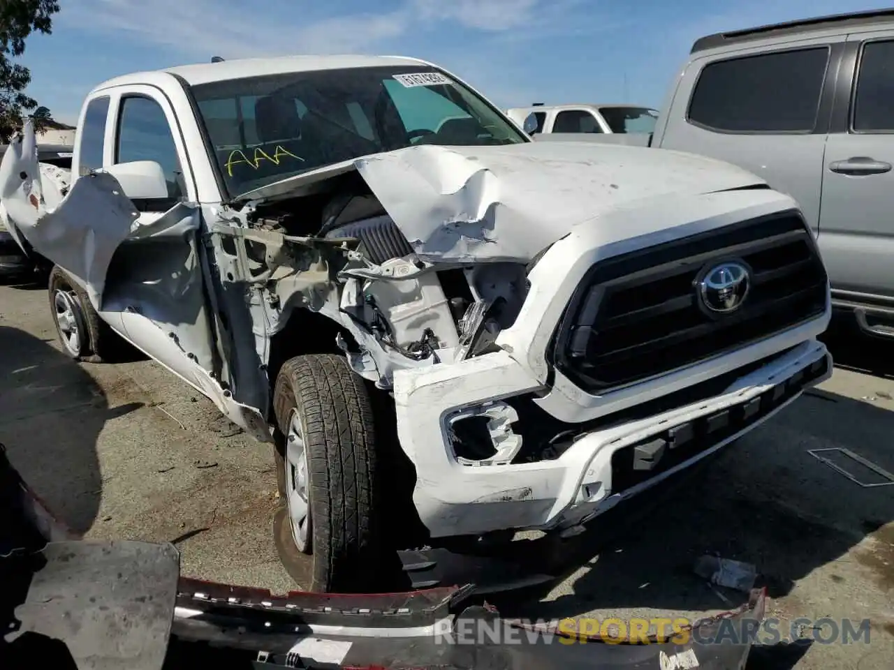 1 Photograph of a damaged car 5TFRX5GN8LX182088 TOYOTA TACOMA 2020