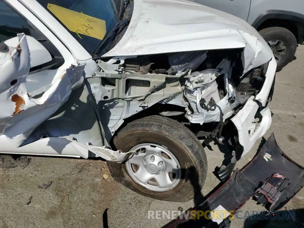 9 Photograph of a damaged car 5TFRX5GN8LX182088 TOYOTA TACOMA 2020