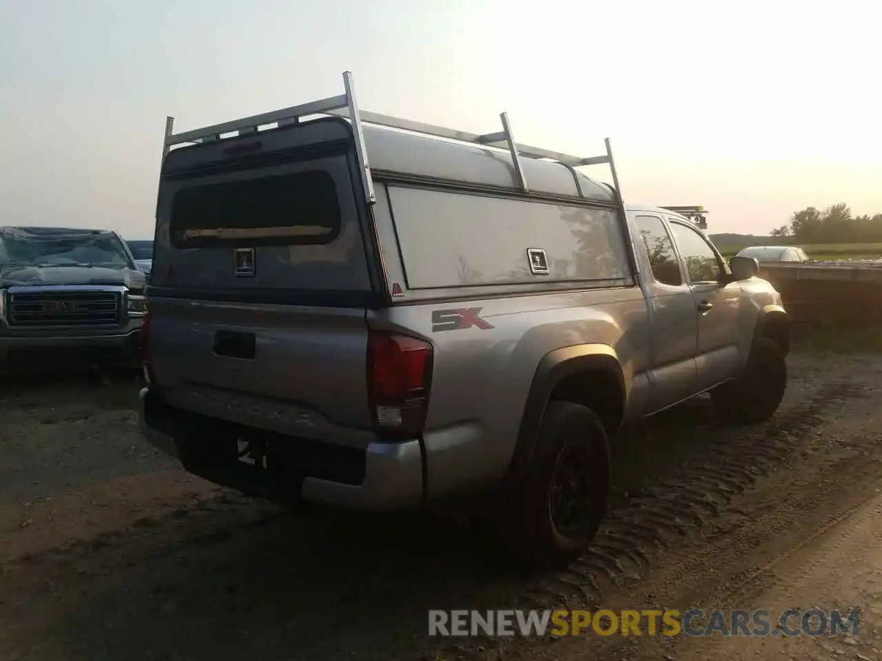 4 Photograph of a damaged car 5TFRX5GN9LX167955 TOYOTA TACOMA 2020