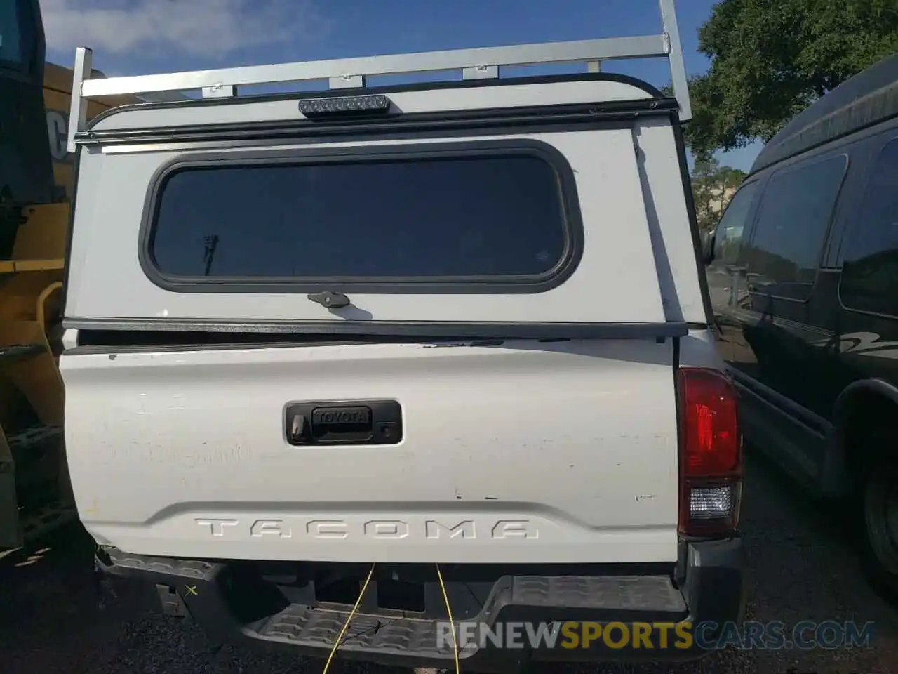 6 Photograph of a damaged car 5TFRX5GN9LX168877 TOYOTA TACOMA 2020