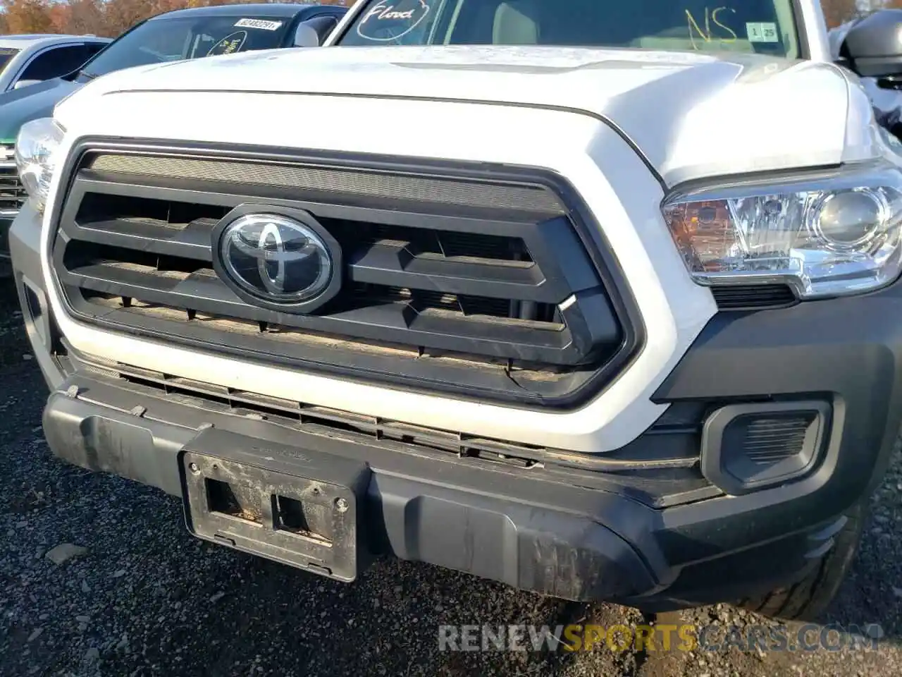 9 Photograph of a damaged car 5TFRX5GN9LX170516 TOYOTA TACOMA 2020