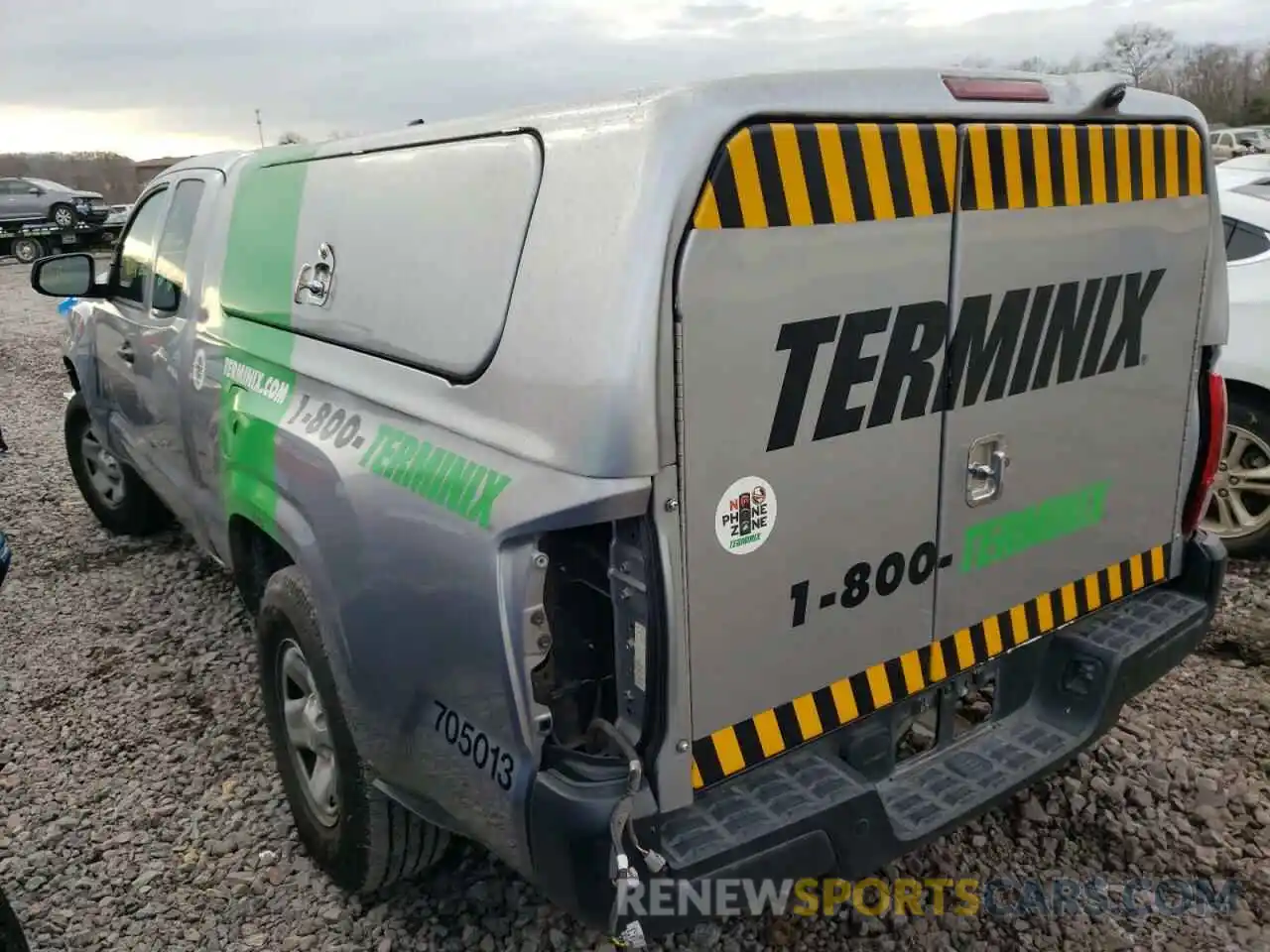 3 Photograph of a damaged car 5TFRX5GN9LX178793 TOYOTA TACOMA 2020