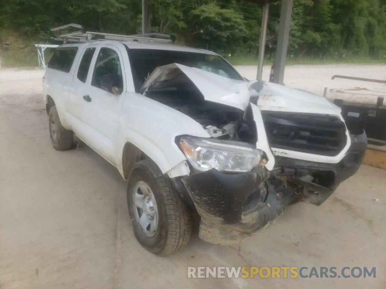 1 Photograph of a damaged car 5TFRX5GNXLX171755 TOYOTA TACOMA 2020