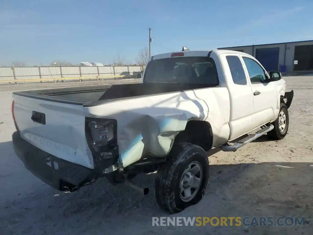 3 Photograph of a damaged car 5TFRX5GNXLX172498 TOYOTA TACOMA 2020