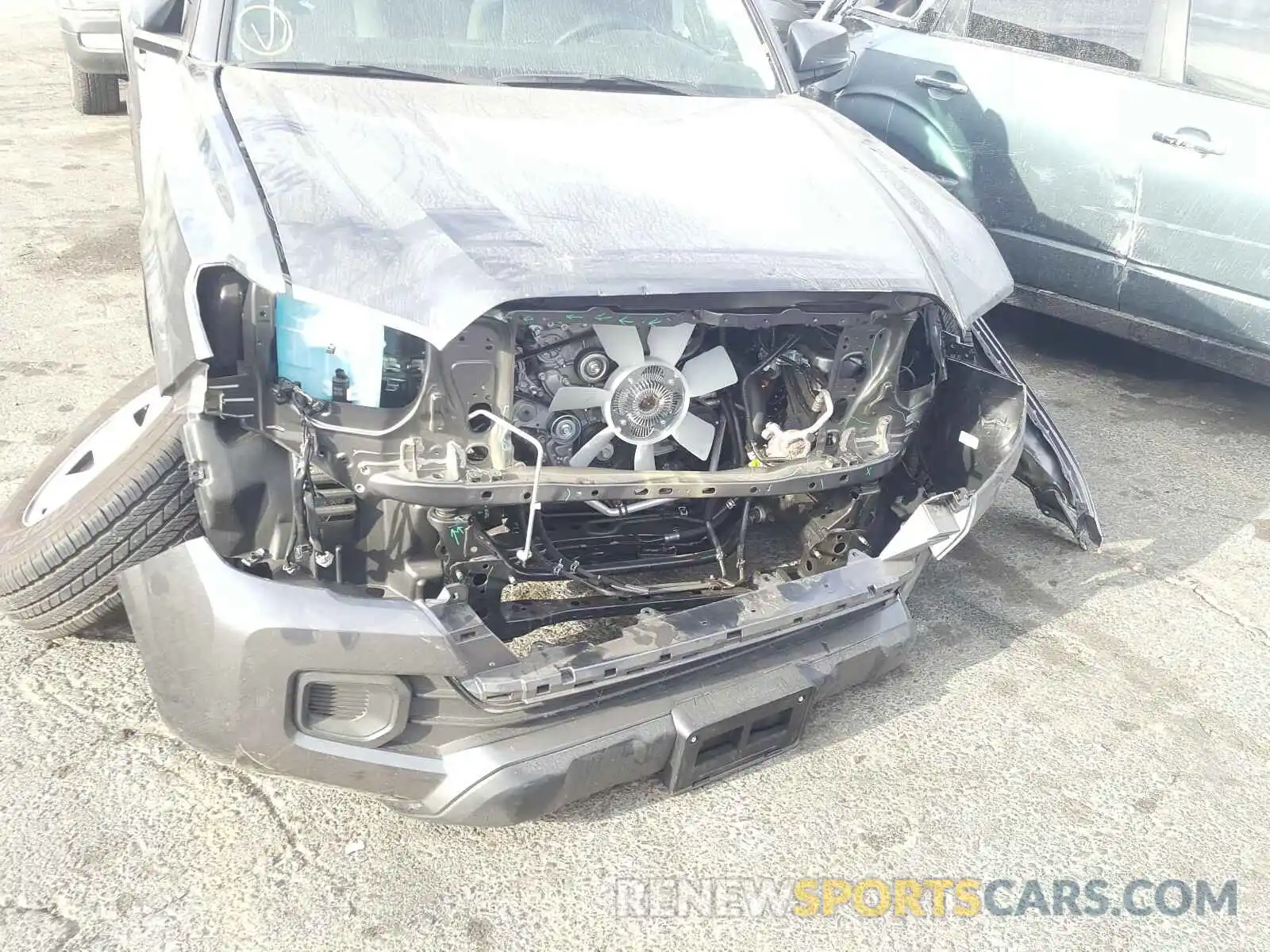 9 Photograph of a damaged car 5TFRX5GNXLX182982 TOYOTA TACOMA 2020