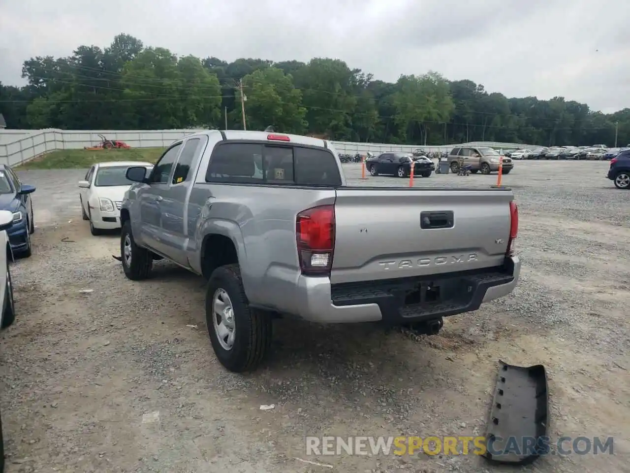 3 Photograph of a damaged car 5TFRZ5CN6LX090221 TOYOTA TACOMA 2020