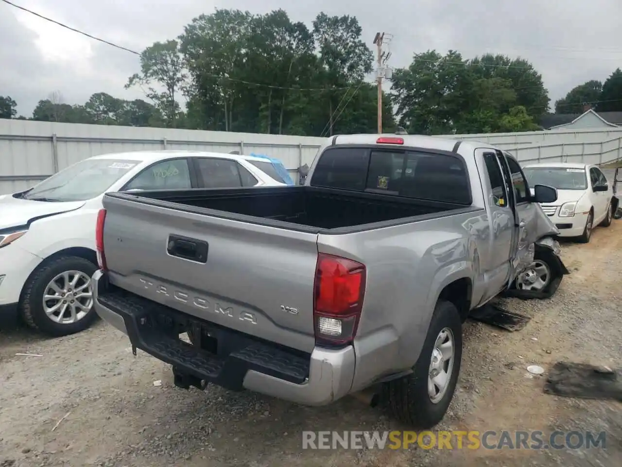 4 Photograph of a damaged car 5TFRZ5CN6LX090221 TOYOTA TACOMA 2020