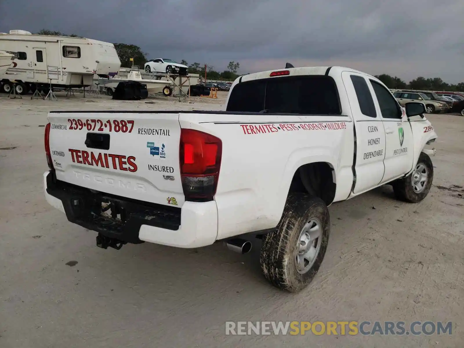 4 Photograph of a damaged car 5TFRZ5CN8LX088566 TOYOTA TACOMA 2020