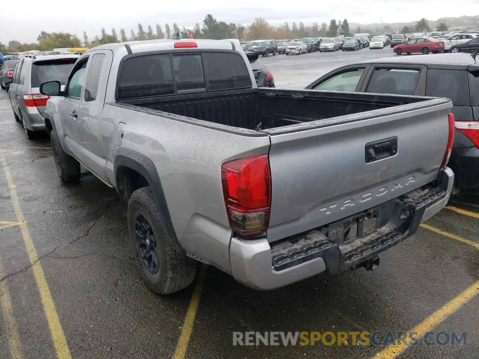 3 Photograph of a damaged car 5TFRZ5CN9LX090570 TOYOTA TACOMA 2020