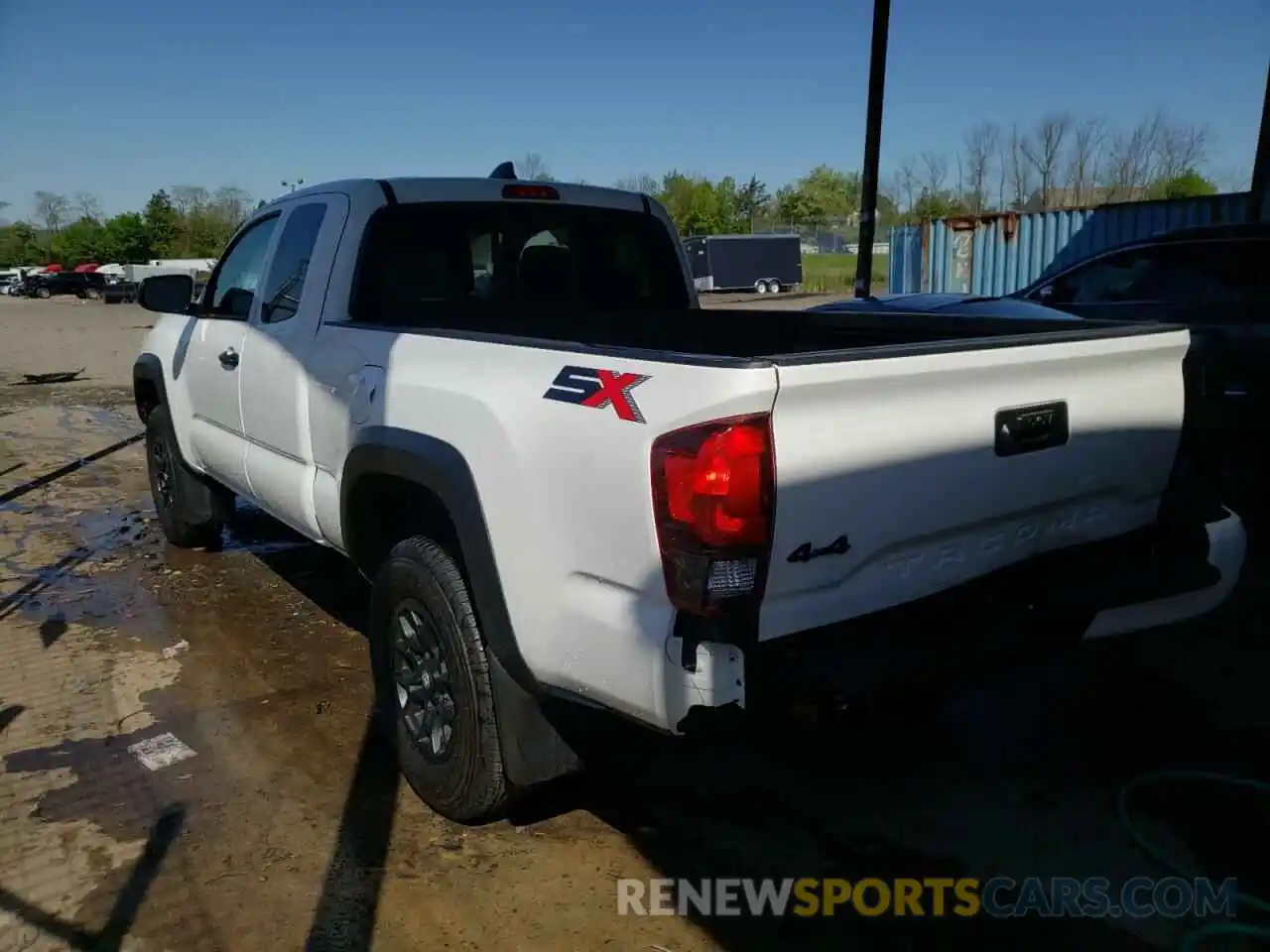 3 Photograph of a damaged car 5TFSX5EN0LX072706 TOYOTA TACOMA 2020