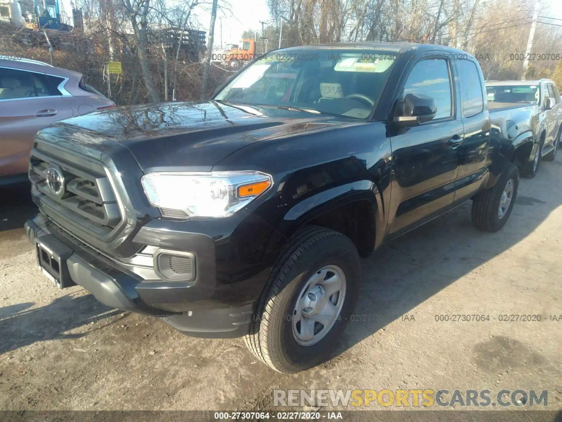 2 Photograph of a damaged car 5TFSX5EN1LX072374 TOYOTA TACOMA 2020