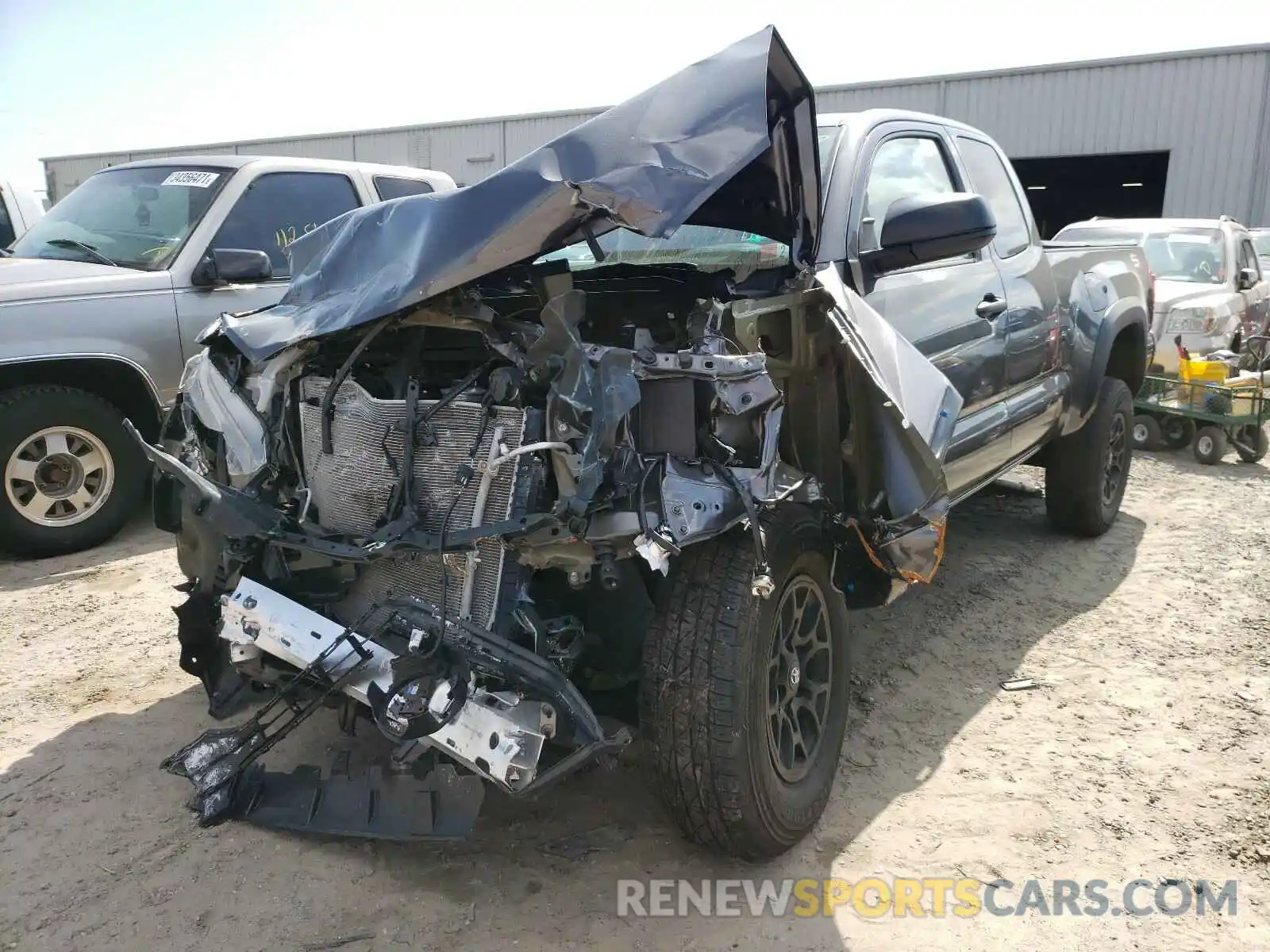 2 Photograph of a damaged car 5TFSX5EN4LX071882 TOYOTA TACOMA 2020