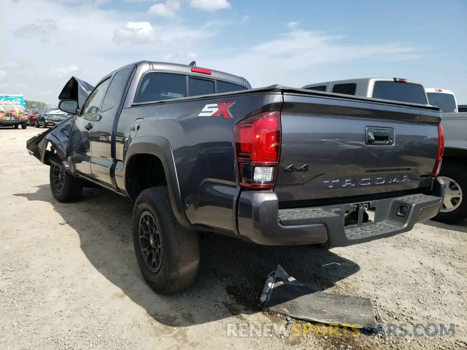 3 Photograph of a damaged car 5TFSX5EN4LX071882 TOYOTA TACOMA 2020