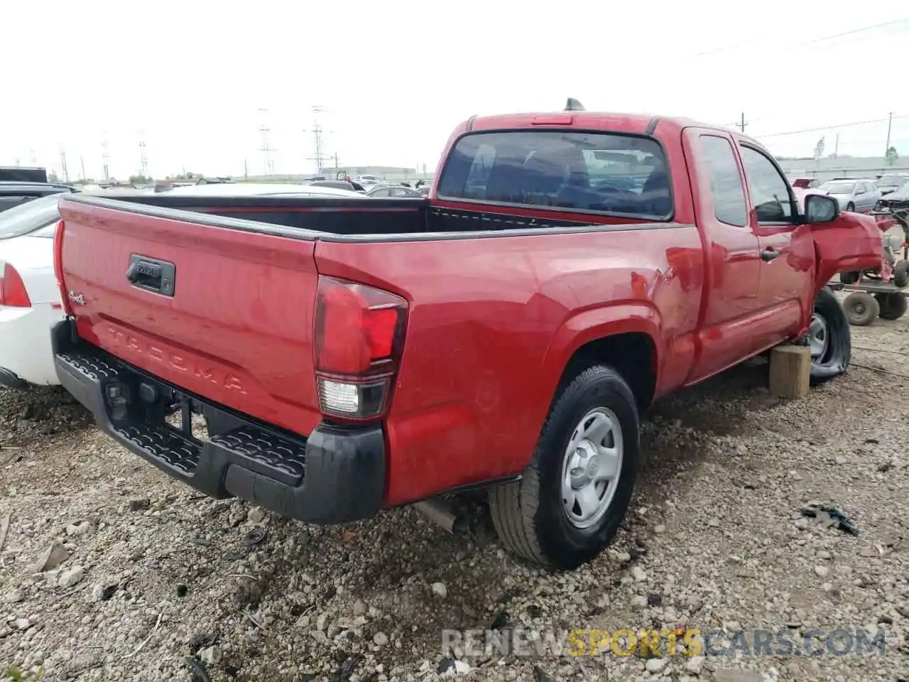 4 Photograph of a damaged car 5TFSX5ENXLX072776 TOYOTA TACOMA 2020