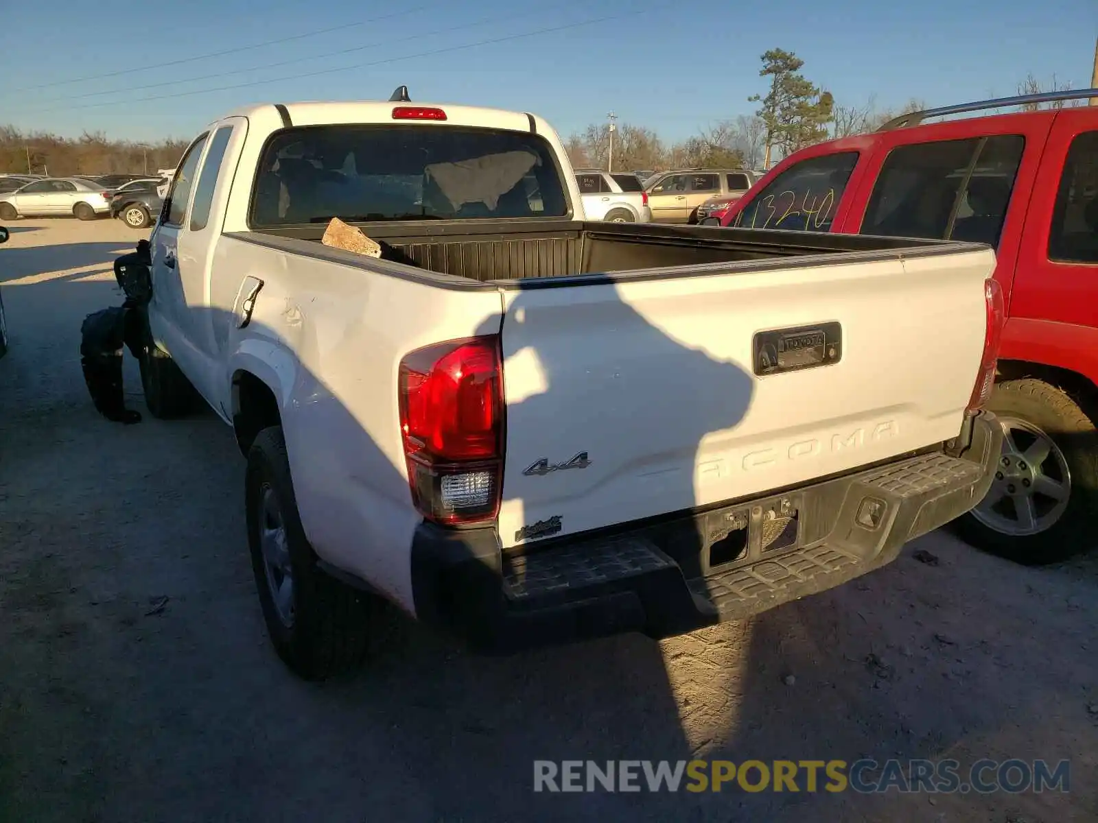 3 Photograph of a damaged car 5TFSX5ENXLX072874 TOYOTA TACOMA 2020