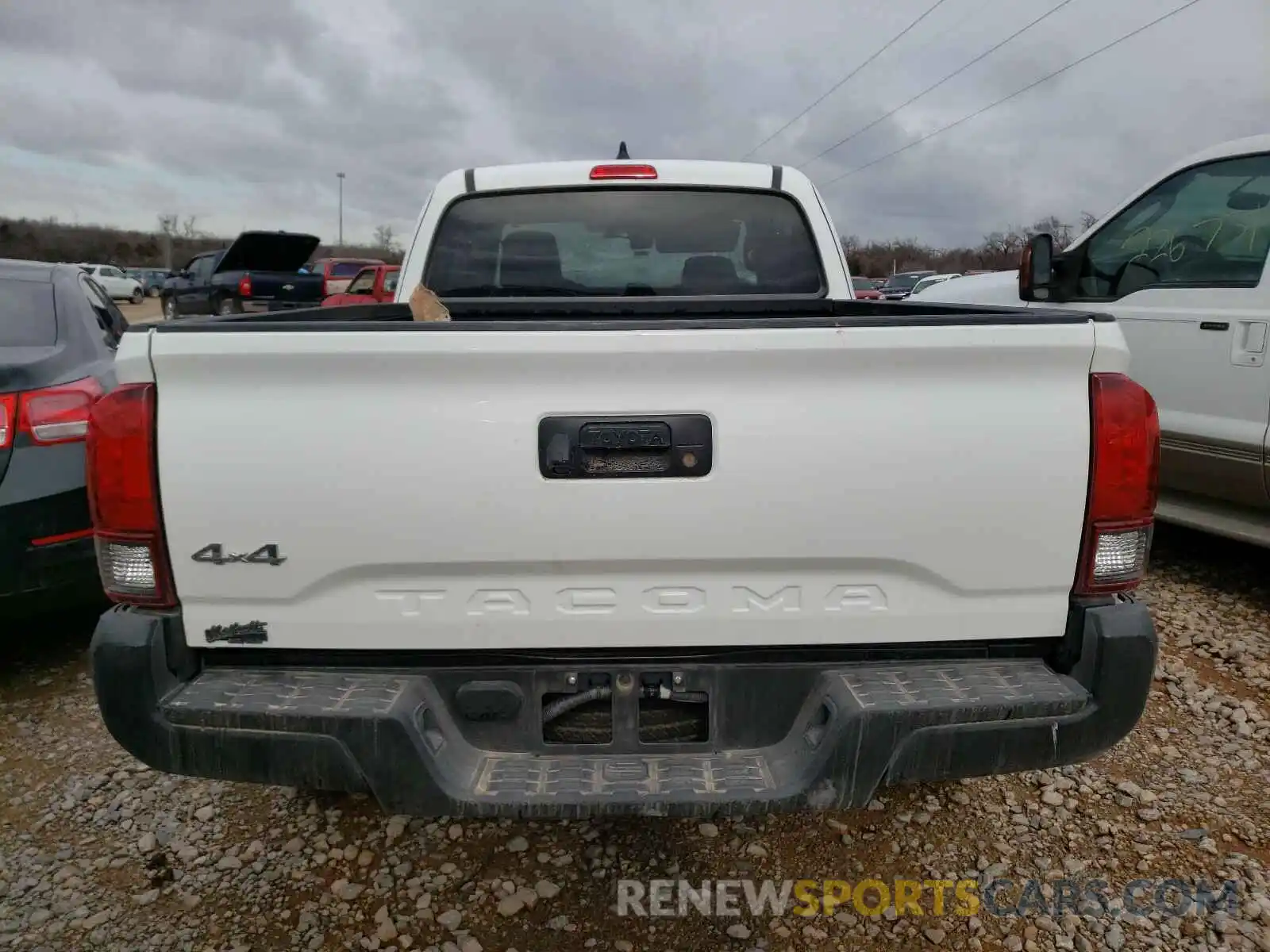 6 Photograph of a damaged car 5TFSX5ENXLX072874 TOYOTA TACOMA 2020