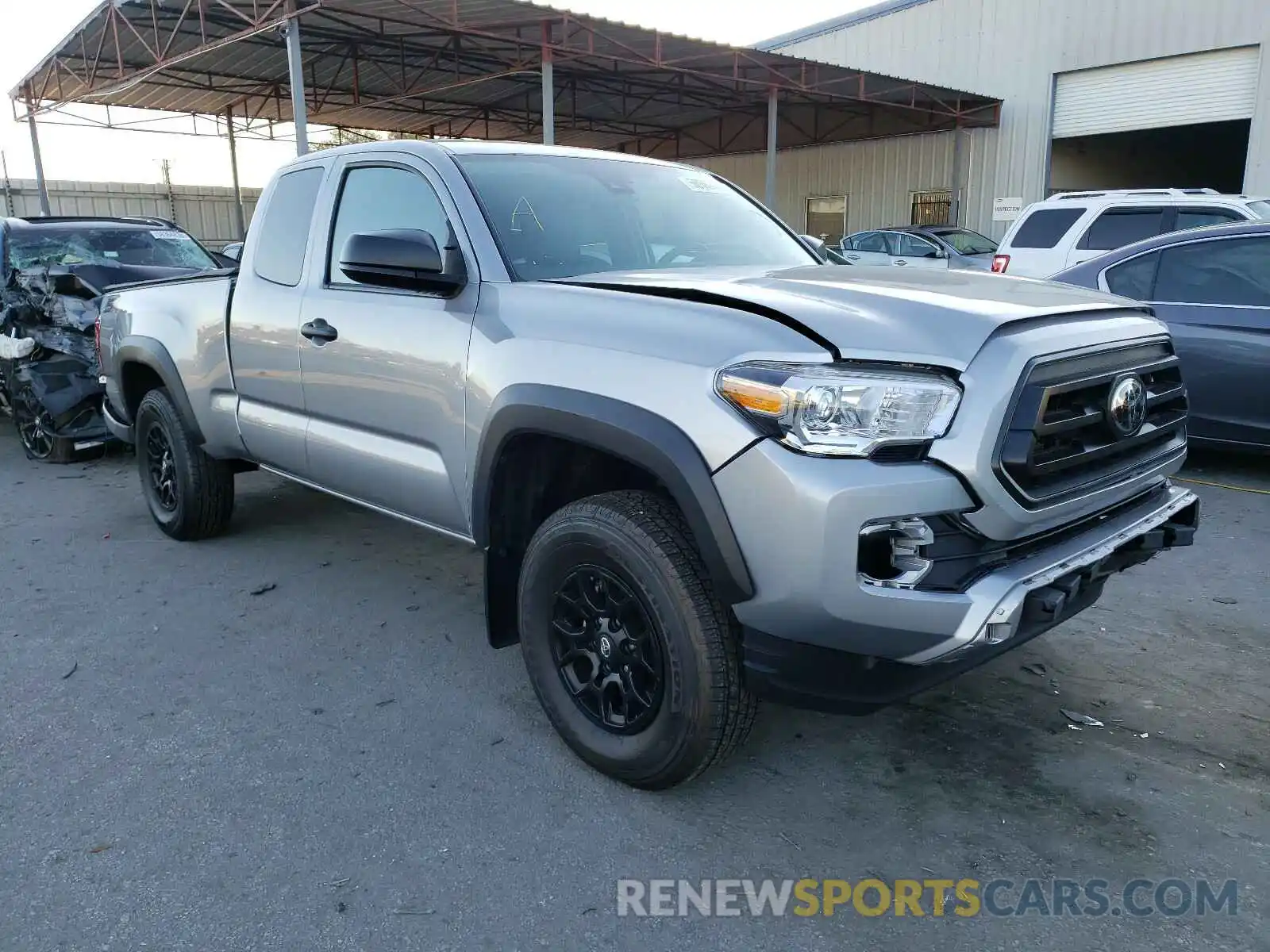 1 Photograph of a damaged car 5TFSZ5AN0LX215962 TOYOTA TACOMA 2020