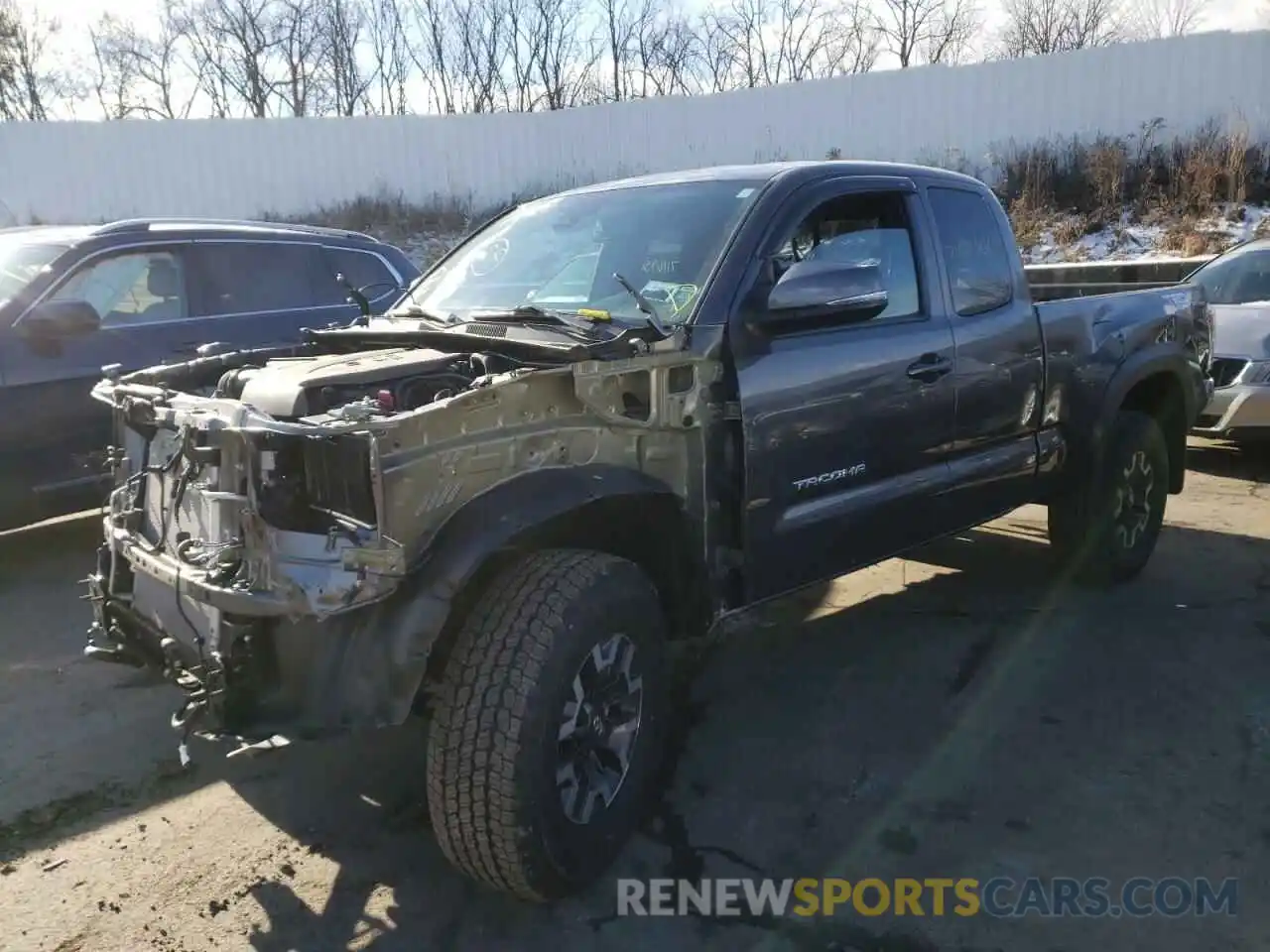 2 Photograph of a damaged car 5TFSZ5AN5LX221594 TOYOTA TACOMA 2020