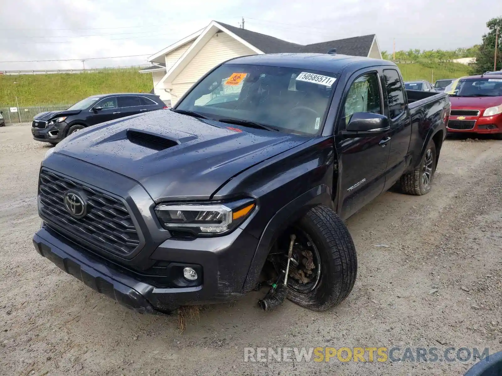 9 Photograph of a damaged car 5TFSZ5AN6LX211561 TOYOTA TACOMA 2020