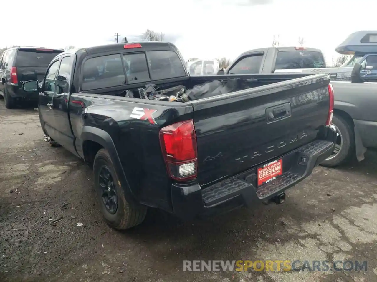 3 Photograph of a damaged car 5TFSZ5ANXLX221087 TOYOTA TACOMA 2020