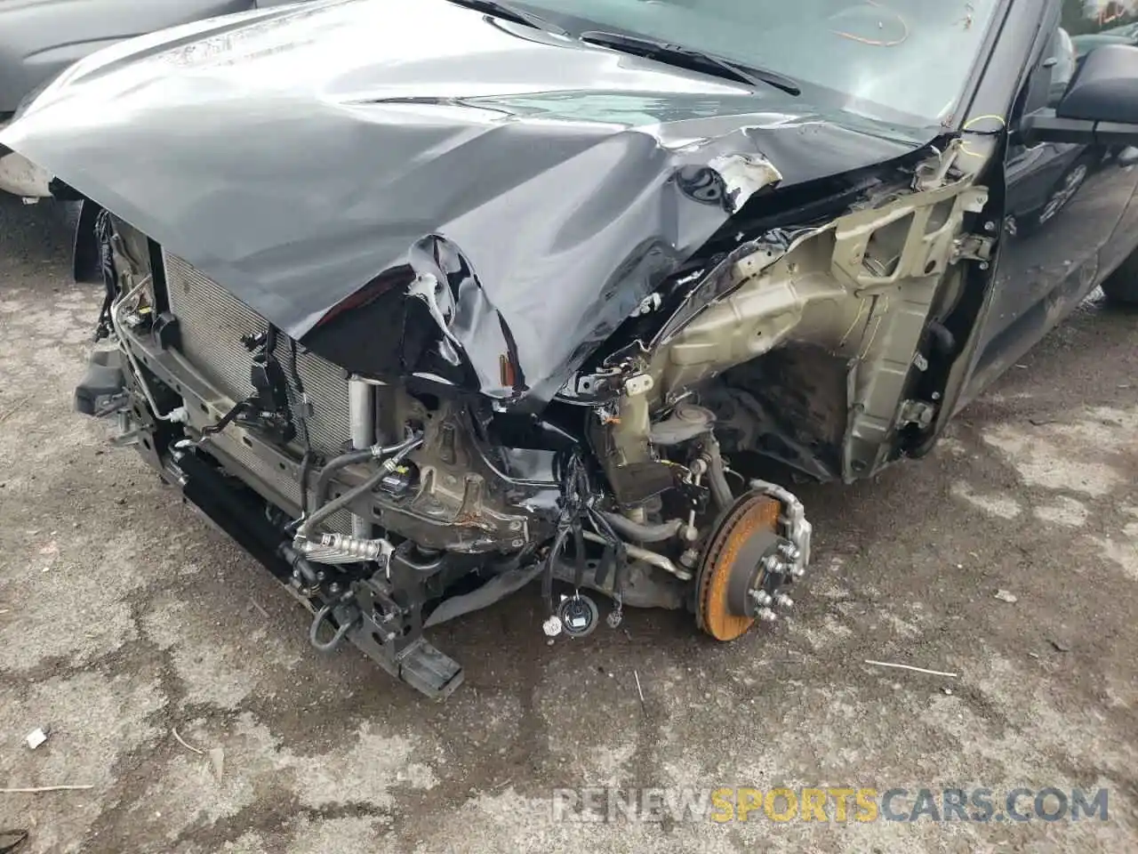 9 Photograph of a damaged car 5TFSZ5ANXLX221087 TOYOTA TACOMA 2020