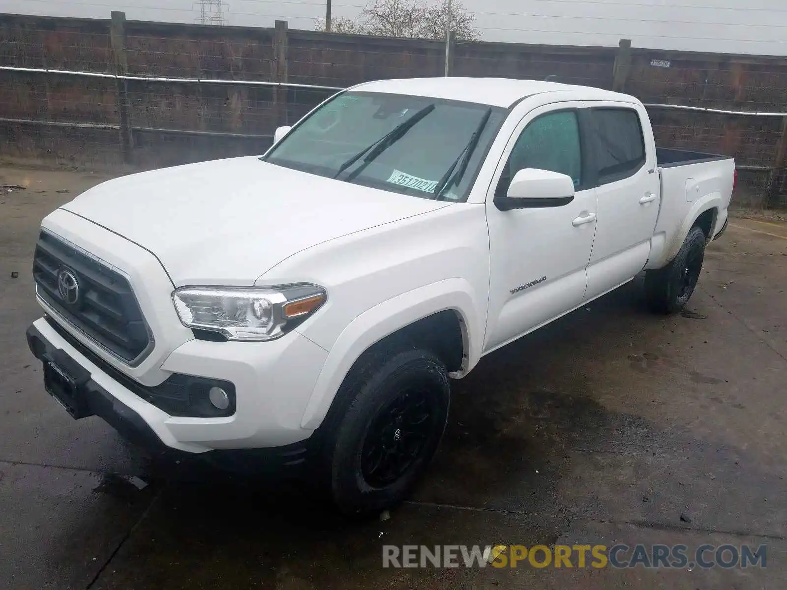 2 Photograph of a damaged car JTMDZ5BN1LM080729 TOYOTA TACOMA 2020