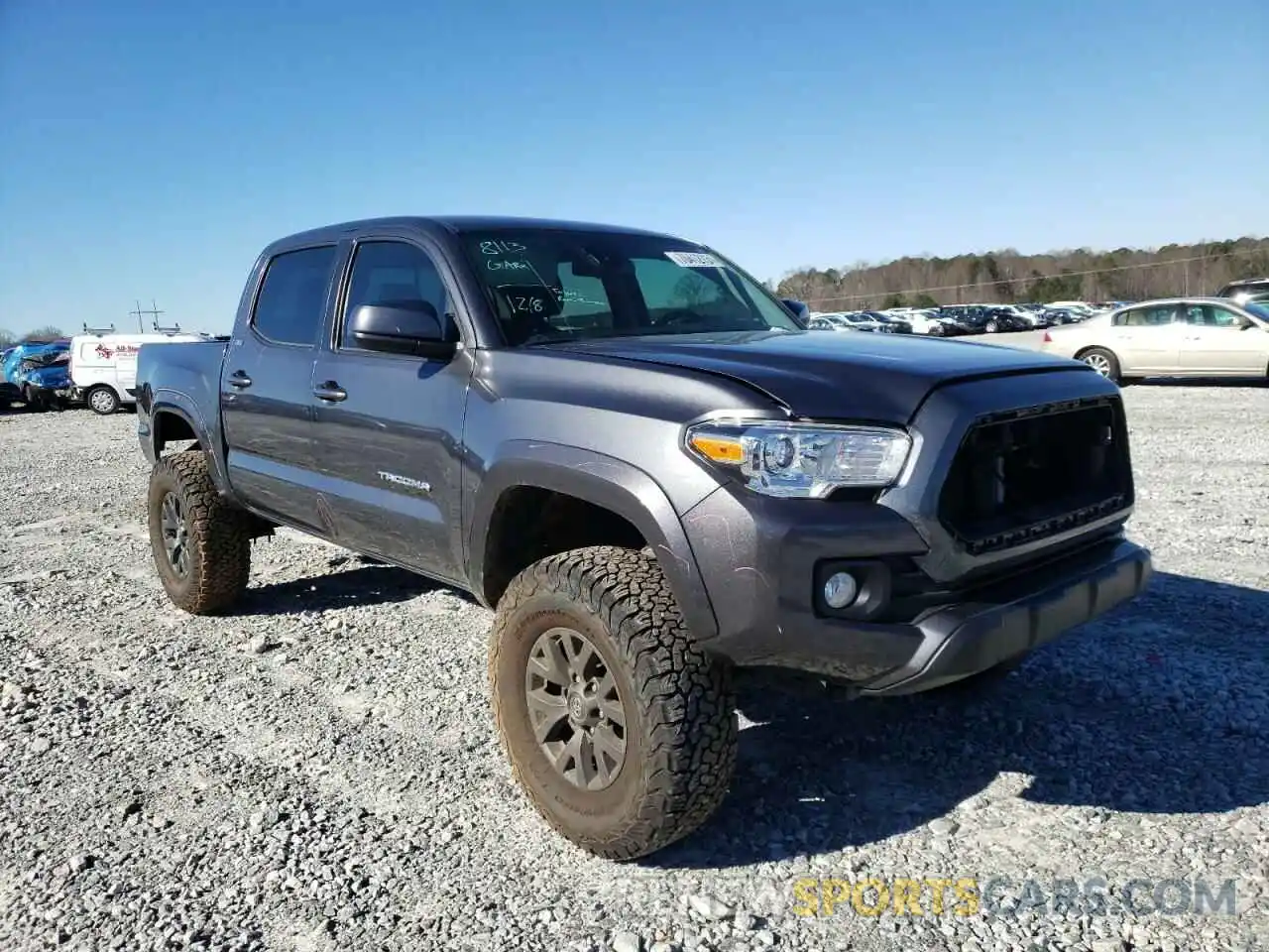 1 Фотография поврежденного автомобиля 3TMAZ5CN0MM142320 TOYOTA TACOMA 2021