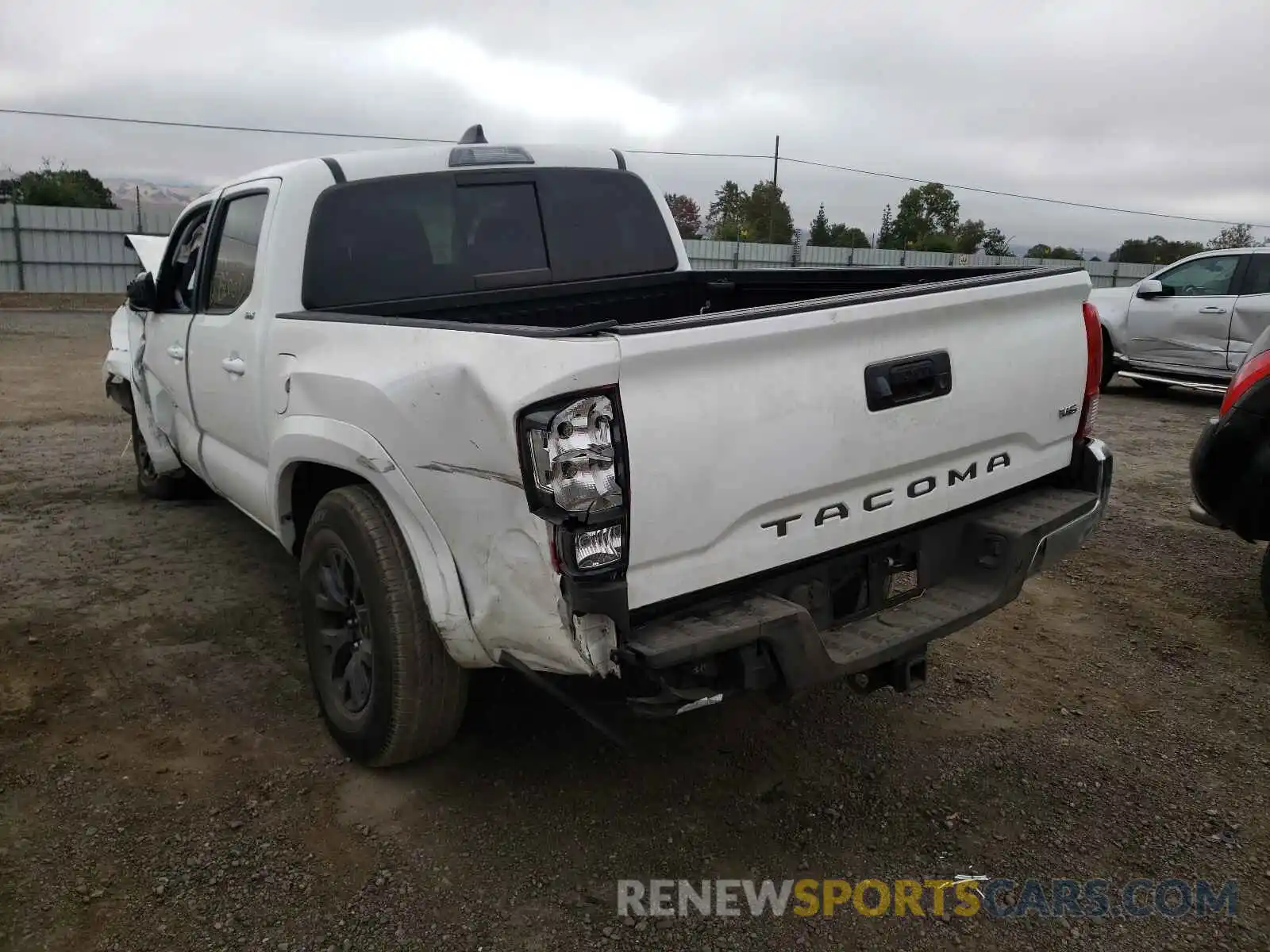 3 Photograph of a damaged car 3TMAZ5CN0MM144455 TOYOTA TACOMA 2021