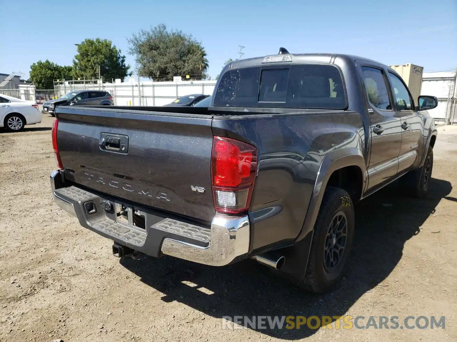 4 Photograph of a damaged car 3TMAZ5CN0MM146352 TOYOTA TACOMA 2021