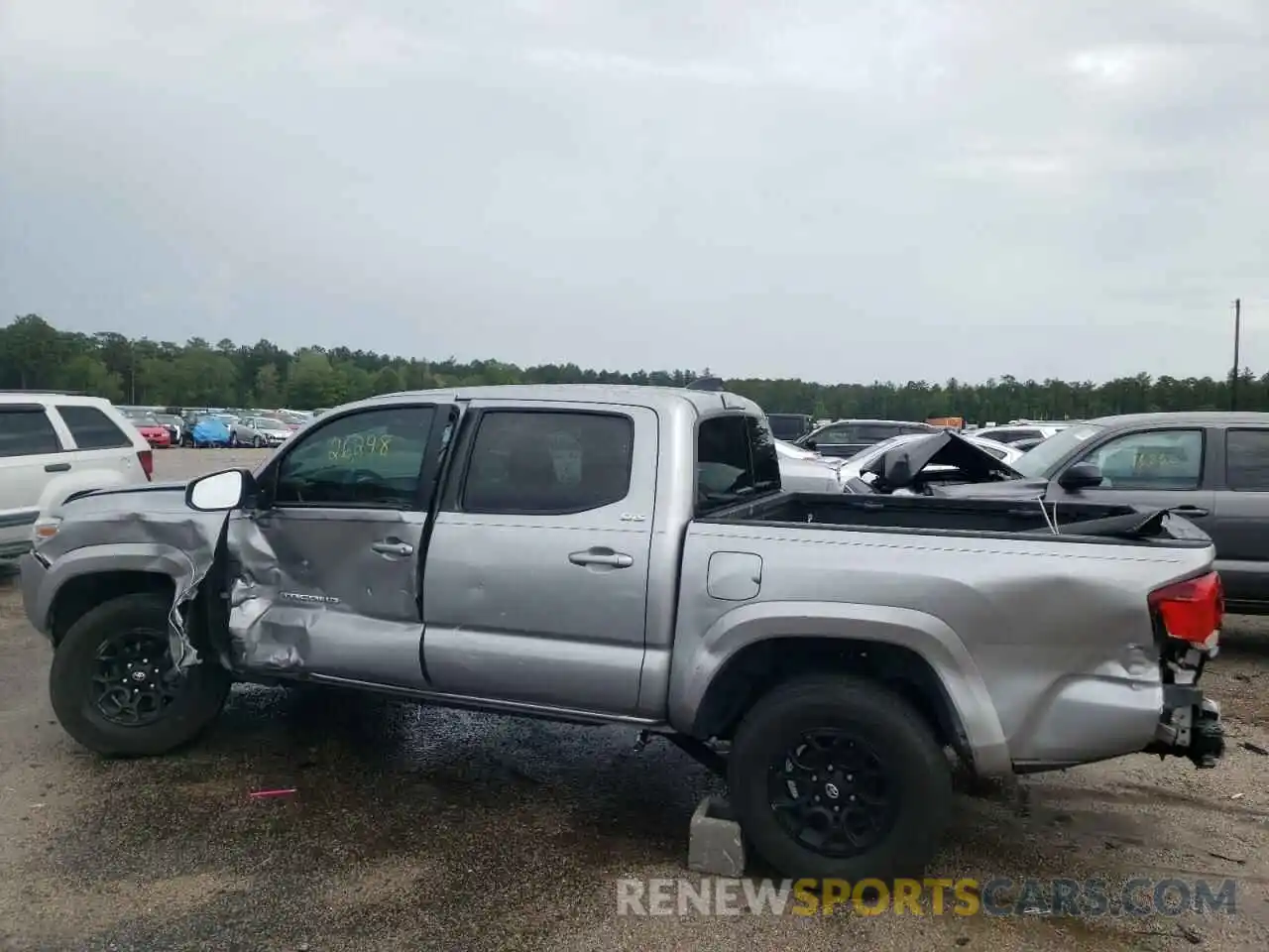 9 Photograph of a damaged car 3TMAZ5CN0MM148537 TOYOTA TACOMA 2021