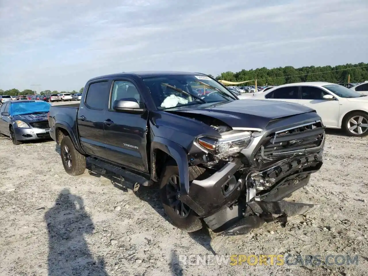 1 Фотография поврежденного автомобиля 3TMAZ5CN0MM151275 TOYOTA TACOMA 2021