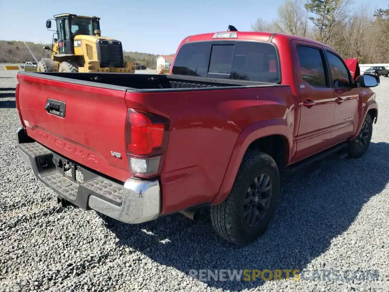 4 Photograph of a damaged car 3TMAZ5CN0MM156881 TOYOTA TACOMA 2021